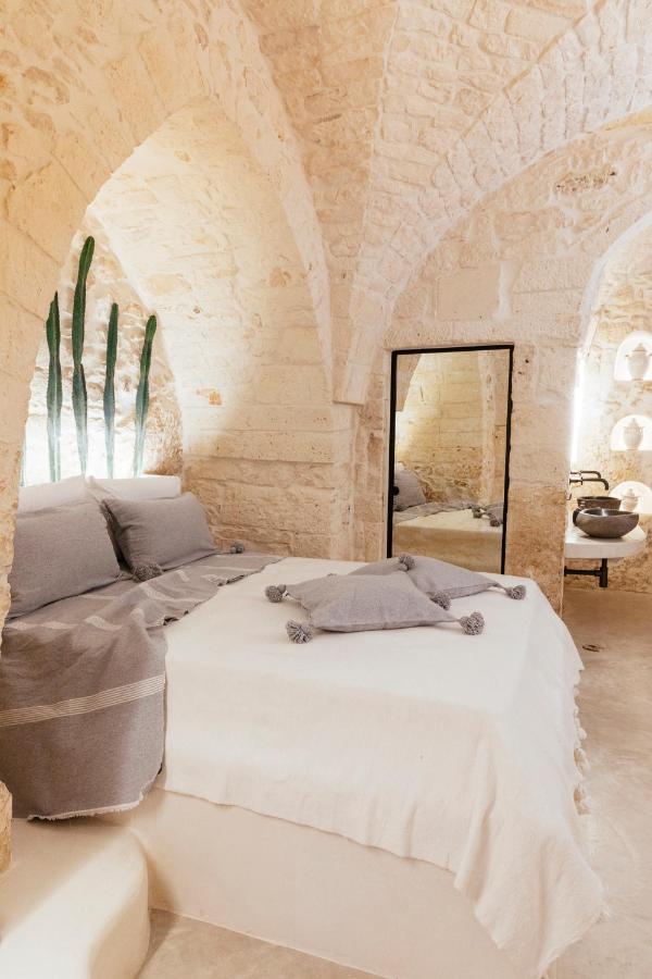 Alesia Luxury Cave Bed & Breakfast Ostuni Luaran gambar